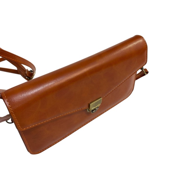 Classic Tan Crossbody Bag with Gold-Tone Lock Clutch Option Small - Picture 4 of 16